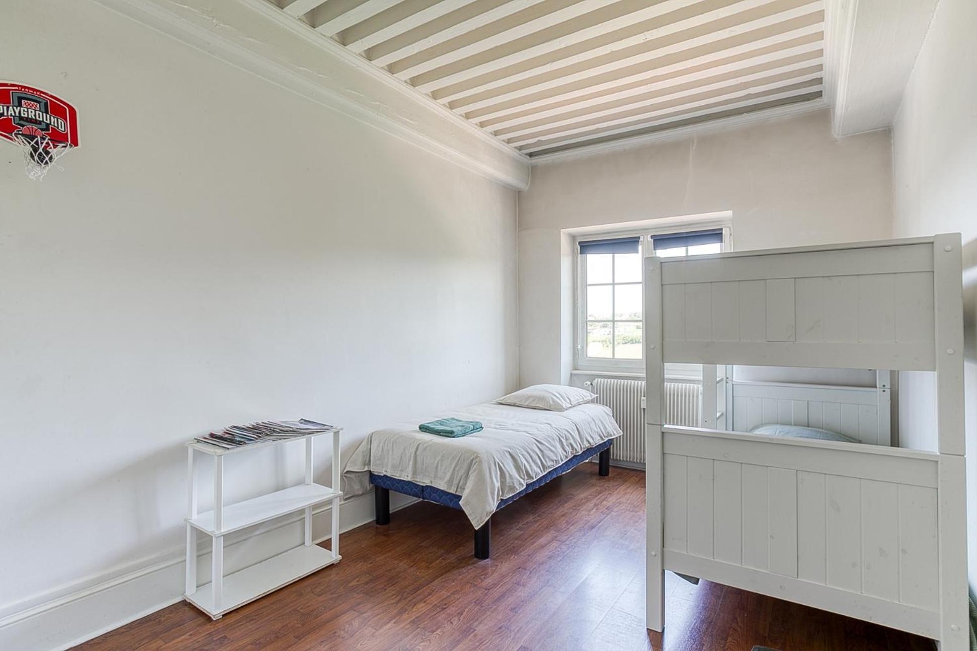 Sejourner Au Chateau De La Roue Grand Appartement Lissieu Luaran gambar
